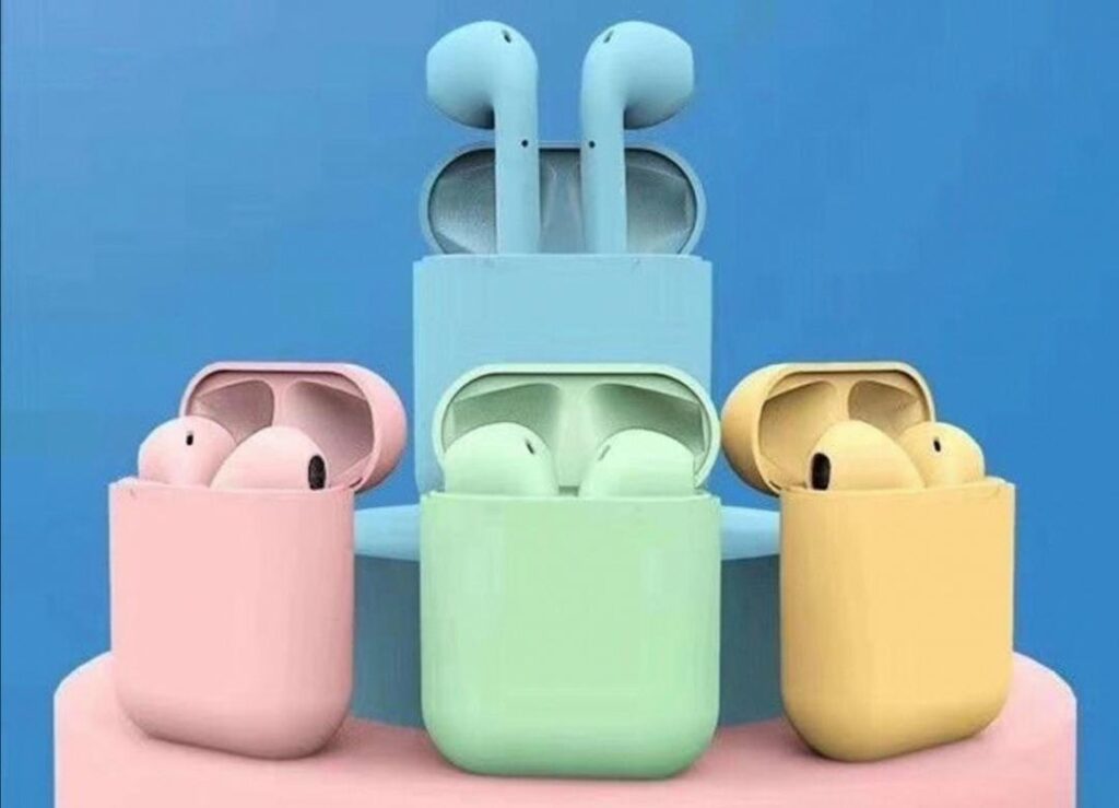 Airpods TWS i12 Bluetooth Bezicne Slusalice Gumirane - Image 3