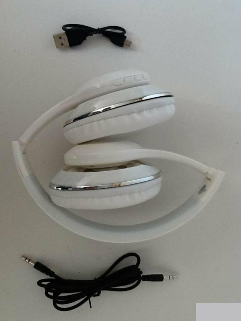 Bežične slušalice.JBL bluetooth slušalice model E55BT-Bežične slušalice.JBL bluetooth slušalice model E55BT - Image 5
