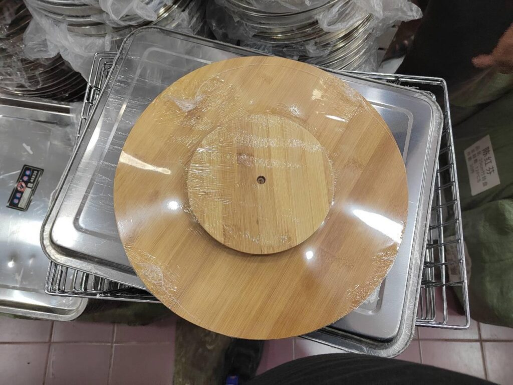 Rotirajuća daska za posluživanja hrane 40×40 – Rotirajuća daska za posluživanja hrane 40×40 - Image 2