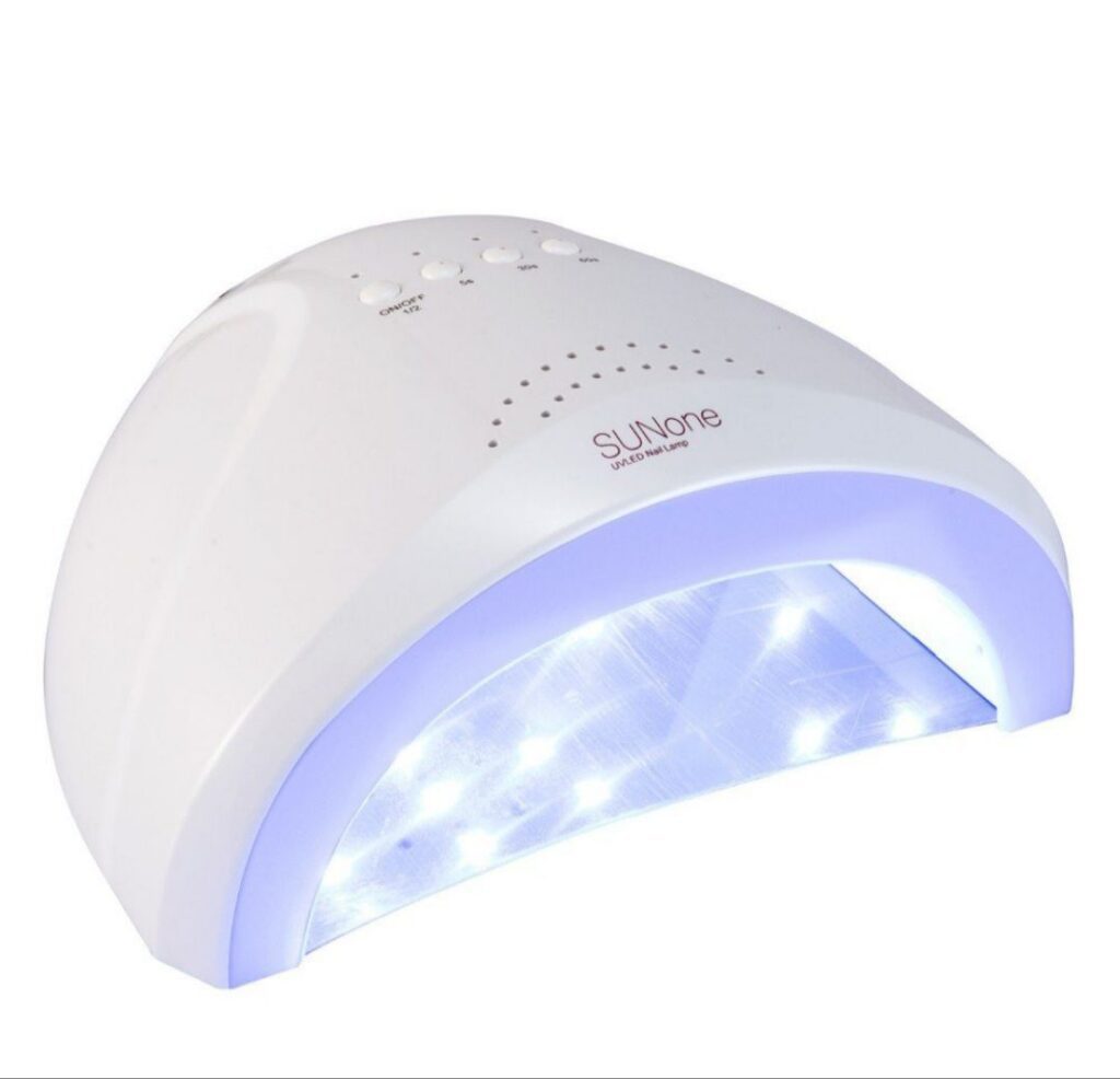 SUN ONE Lampa Za NOKTE Sa Magnetnim Dnom LED UV GEL 48w - Image 3