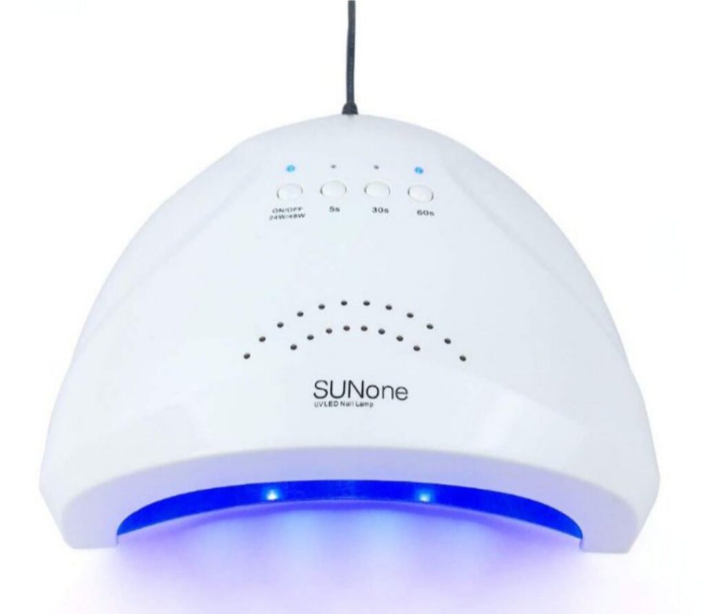 SUN ONE Lampa Za NOKTE Sa Magnetnim Dnom LED UV GEL 48w - Image 4