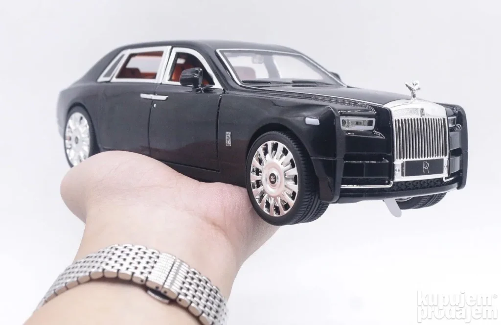 Rolls Royce Phantom 1:20 Crni – Rolls Royce Phantom 1:20 Crni - Image 2