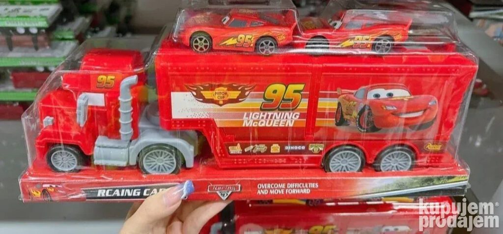 Munja Mekvin set kamion i dva automobila