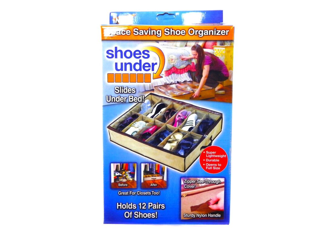 Shoes under cipelarnik