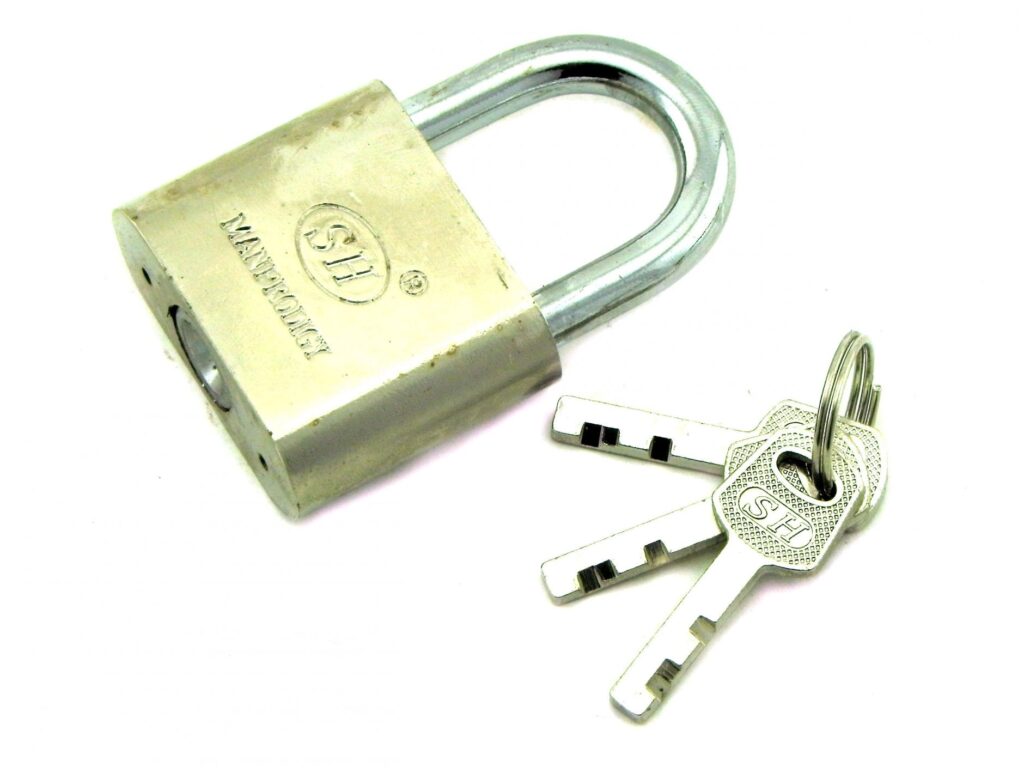 Katanac s tri kljuca - Image 2